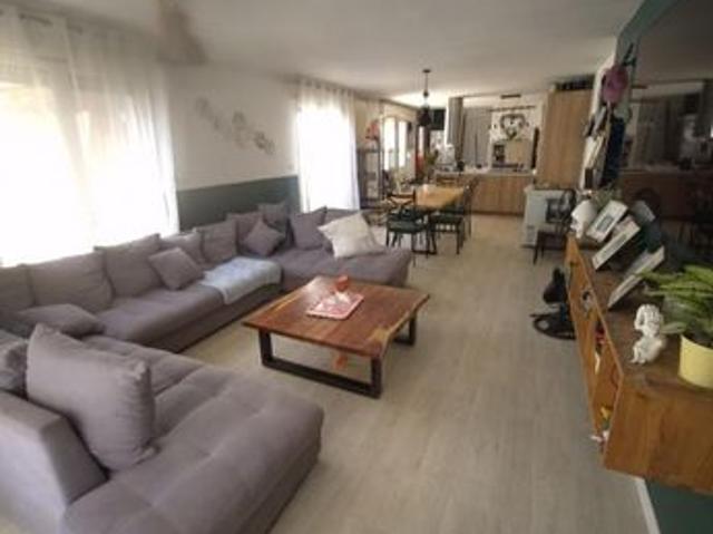 Maison 5 pièces 130 m²