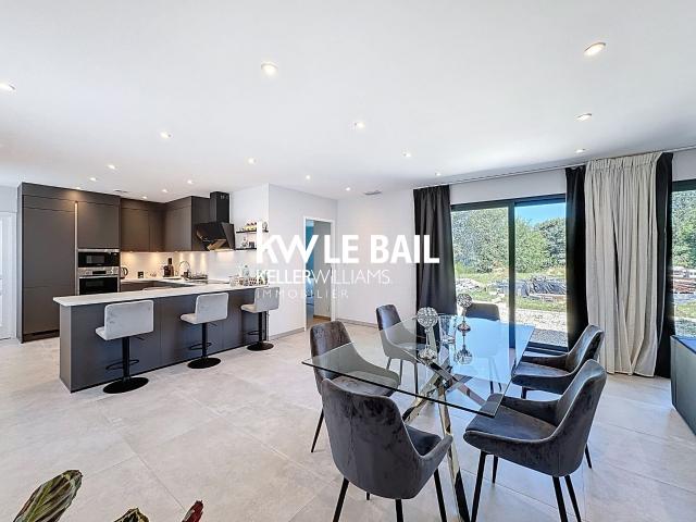 Maison 5 pièces 130 m²
