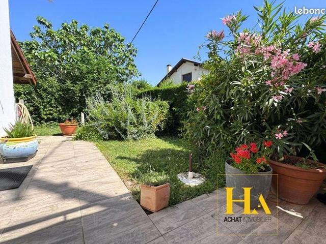 Maison 5 pièces 130 m²
