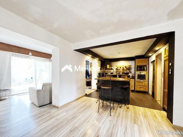 Maison 5 pièces 130 m²