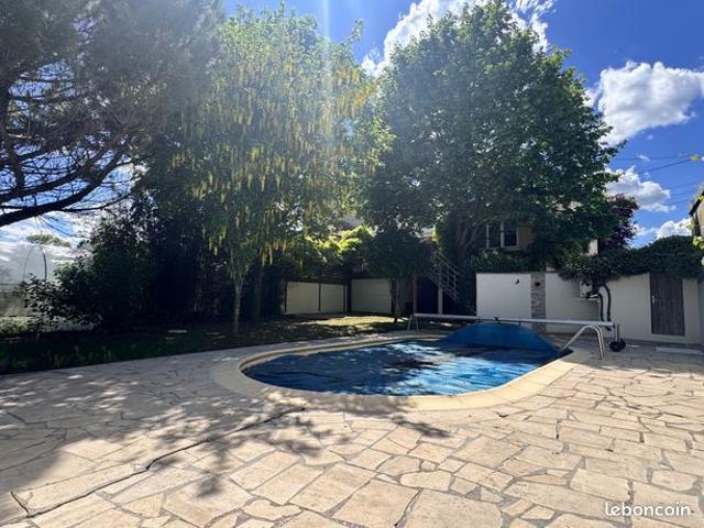 Maison 5 pièces 130 m²