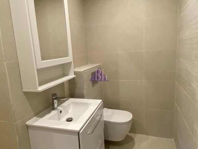 Maison 5 pièces, 130 m² à louer à Hyères 83400