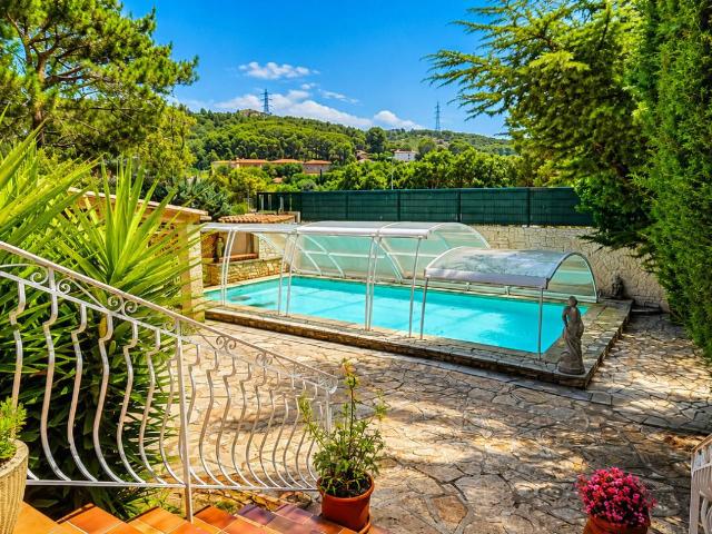 Maison 5 pièces 140m² utiles