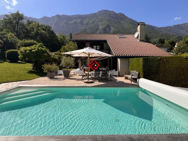 Maison 5 pièces 131 m²