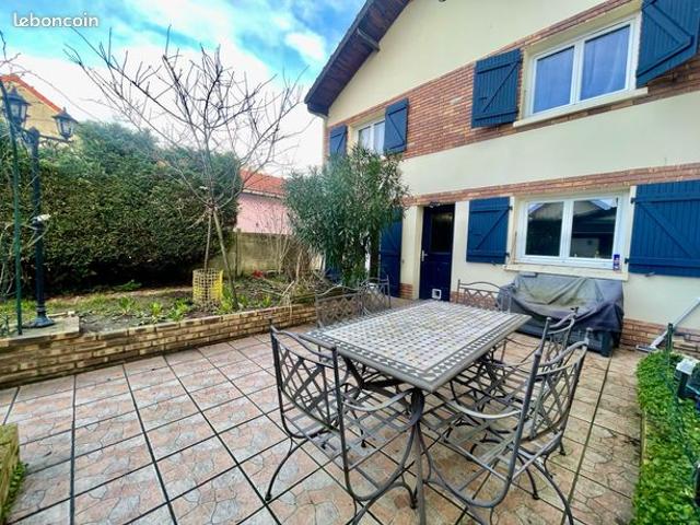 Maison 5 pièces 131 m²