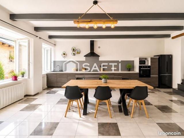 Maison 5 pièces 131 m²