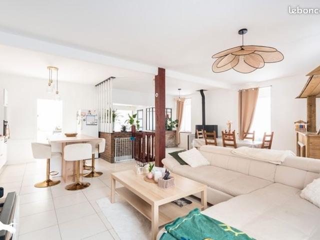 Maison 5 pièces 131 m²