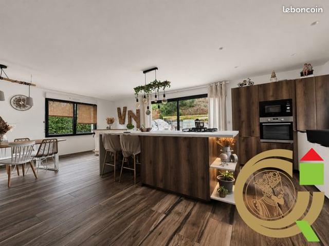 Maison 5 pièces 131 m²