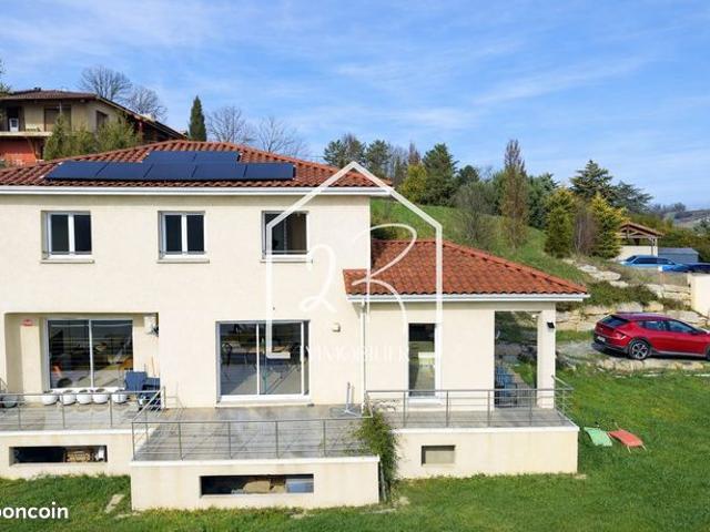 Maison 5 pièces 131 m²