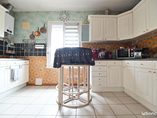 Maison 5 pièces 131 m²