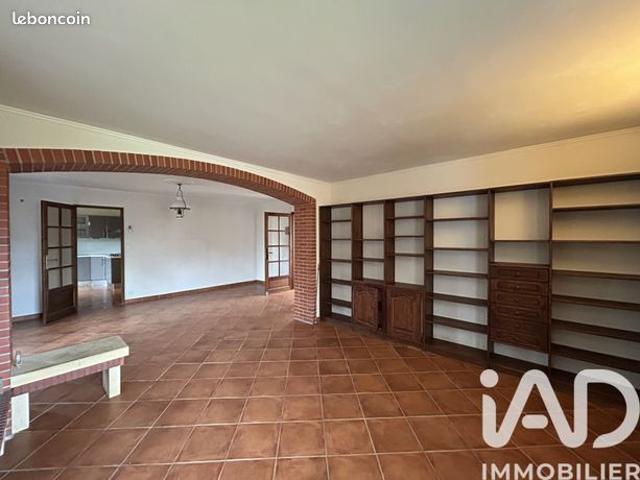 Maison familiale 5 pièces 140 m²