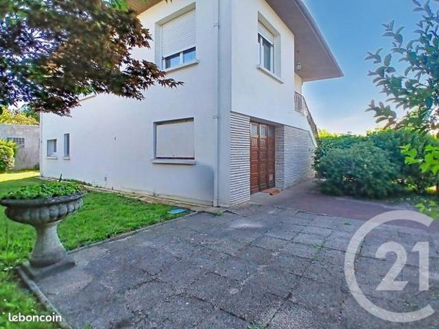 Maison 5 pièces 131 m²