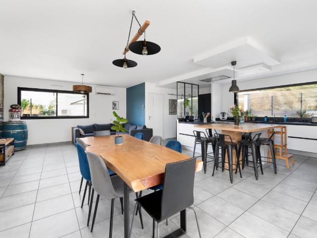 Maison 5 pièces 131 m²