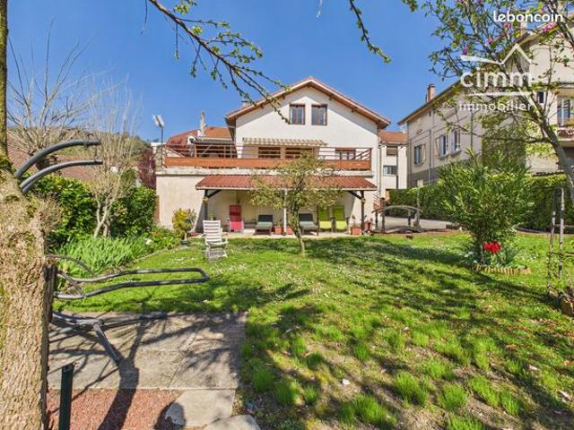 Maison 5 pièces 131 m²