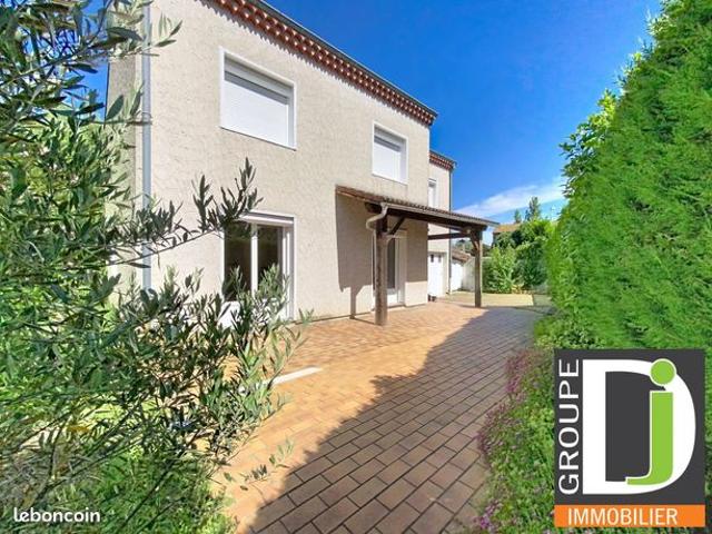 Maison 5 pièces 131 m²