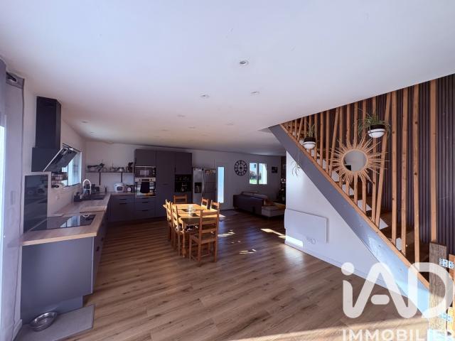 Maison 5 pièces 131 m²