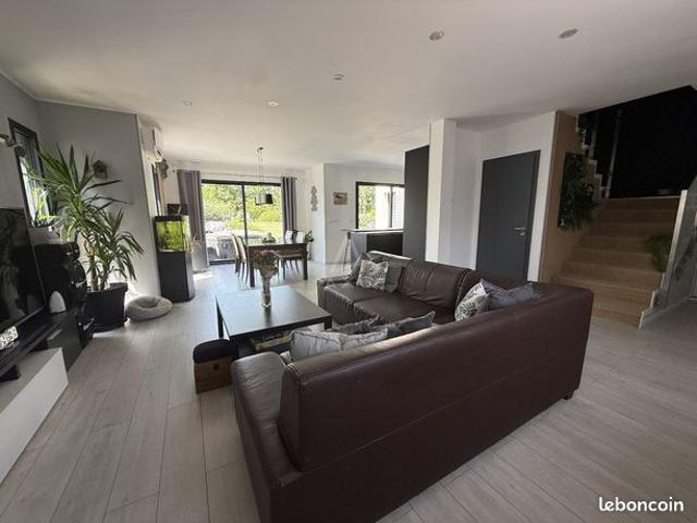 Maison 5 pièces 131 m²