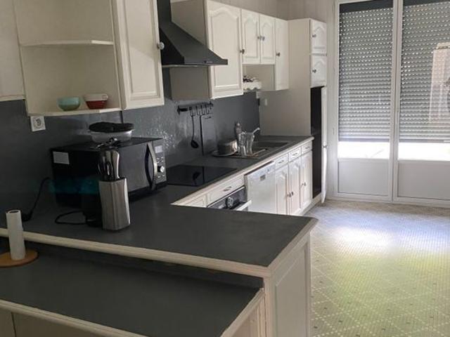 Maison 5 pièces, 131 m² à louer à La Roche sur Yon 85000