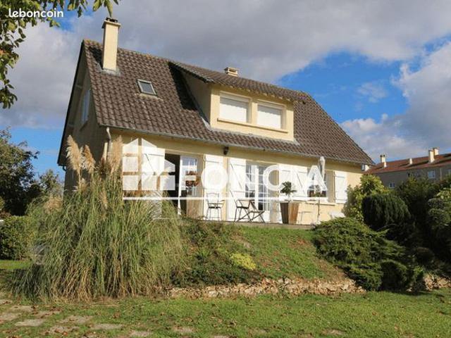 Maison 5 Pièces 131m² à vendre 315000 Dreux 28100