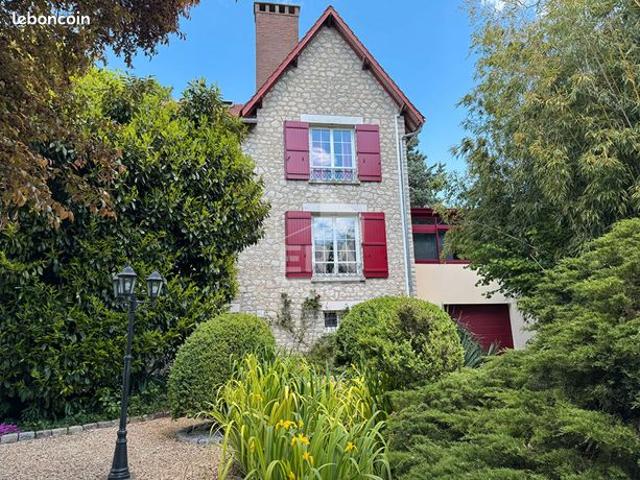 Maison 5 pièces 132 m²