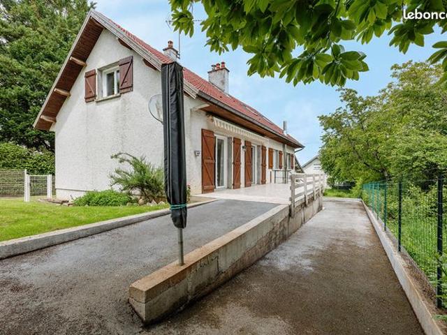 Maison 5 pièces 132 m²