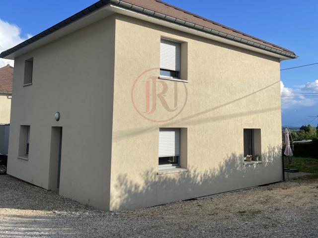 Maison 5 pièces 132 m²