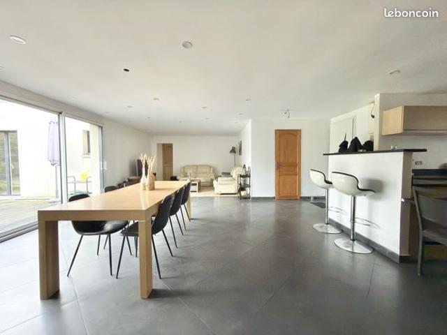 Maison 5 pièces 132 m²