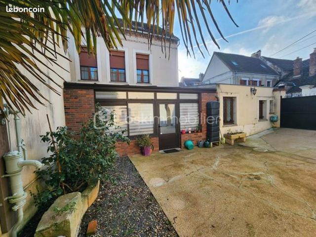 Maison 5 pièces 132 m²