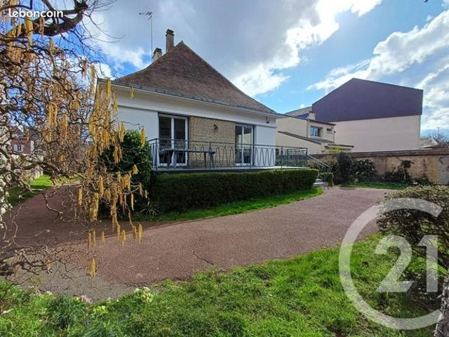 Maison 5 pièces 132 m²