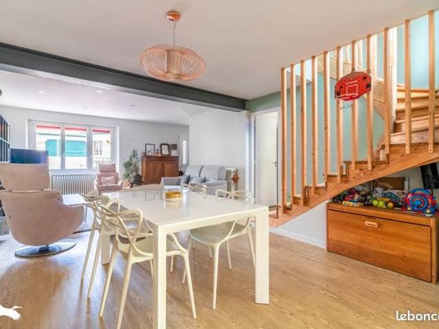 Maison 5 pièces 132 m²