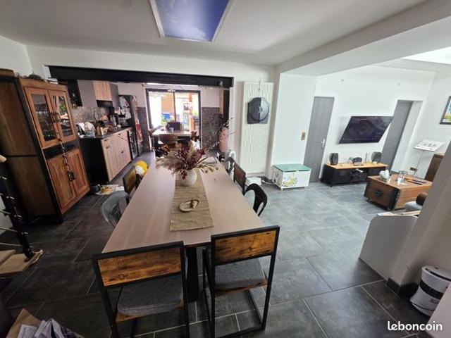 Maison 5 pièces 133 m²