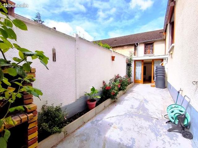 Maison 5 pièces 133 m²