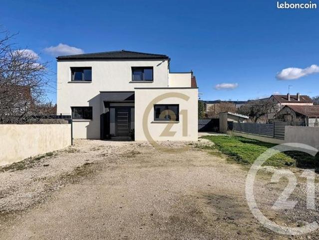 Maison 5 pièces 133 m²