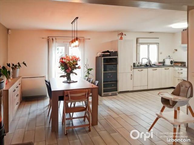 Maison 5 pièces 133 m²