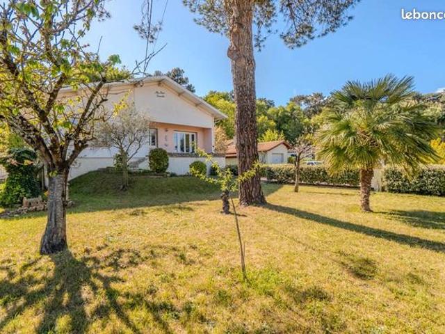 Maison 5 pièces 133 m²