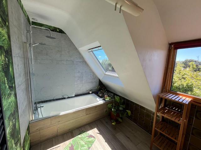 Maison 5 pièces, 133 m² à louer à Saint Renan 29290