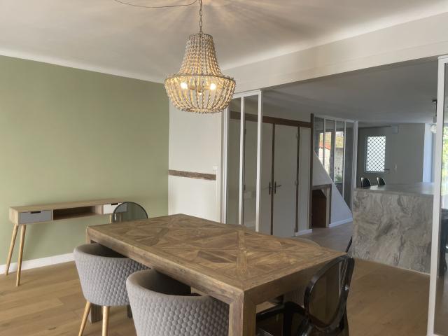Maison 5 pièces, 133 m² à louer à Val Sonnette 39190
