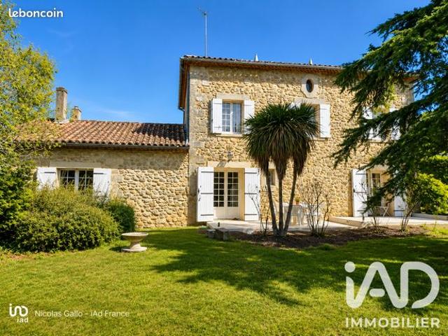 Maison 5 pièces 144 m²