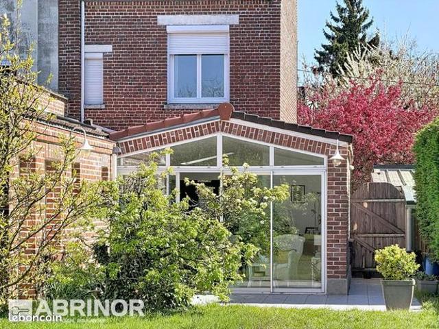 Maison 5 pièces 144 m²