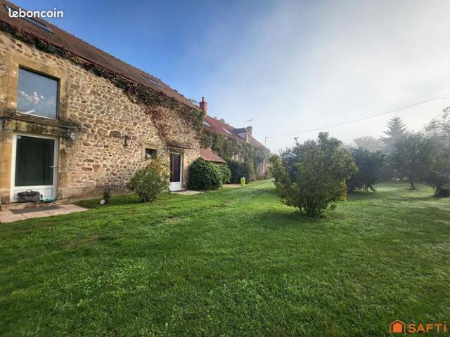 Longère 5 pièces 144 m²