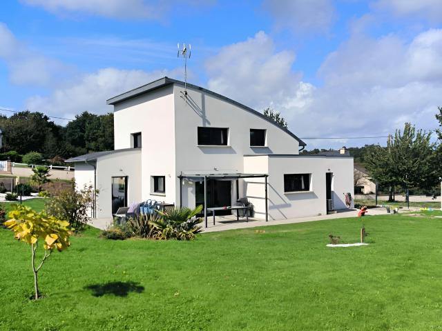 Maison 5 pièces 144 m²