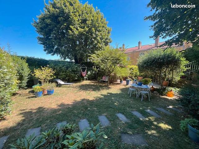 Maison 5 pièces 144 m²