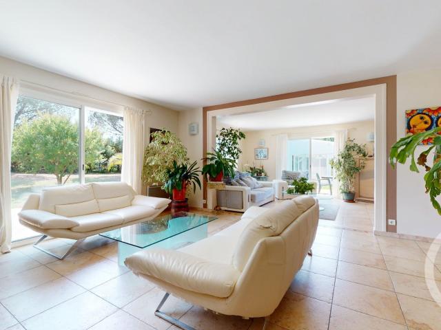 Maison 5 pièces 144 m²