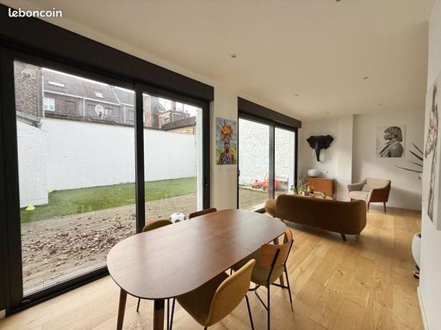 Maison 5 pièces 144 m²