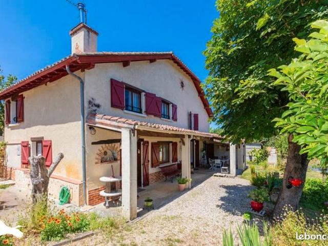 Maison 5 pièces 144 m²