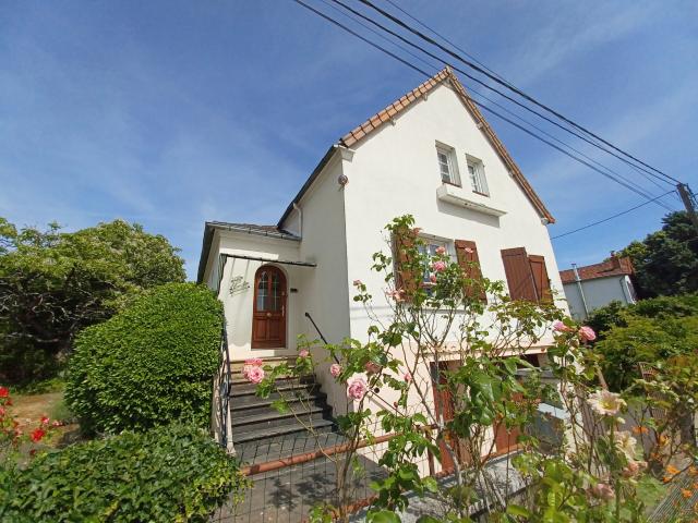 Maison 5 pièces 144 m²