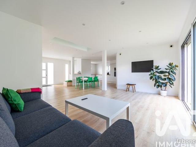 Maison 5 pièces 144 m²