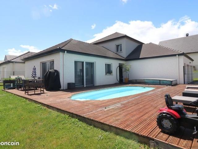 Maison 5 pièces 144 m²