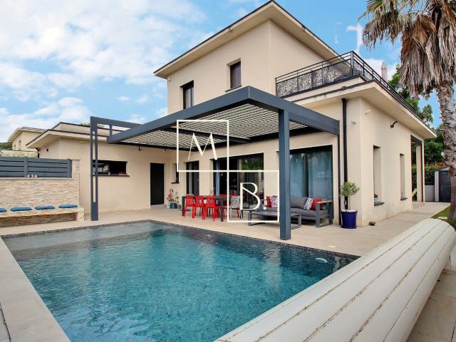 Maison 5 pièces 144 m²