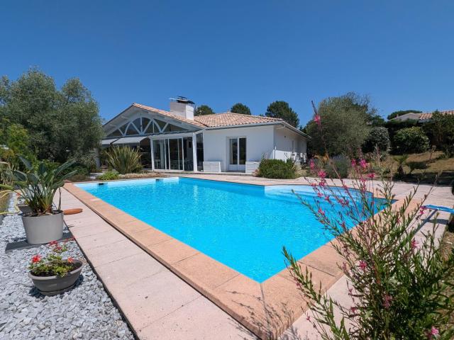 Maison 5 pièces 144 m²